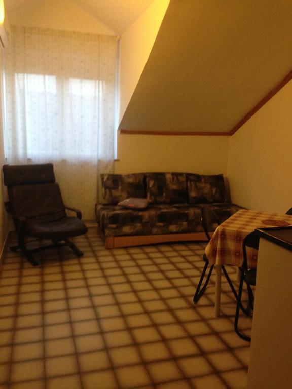 Guest House Alek วรอสกา ห้อง รูปภาพ