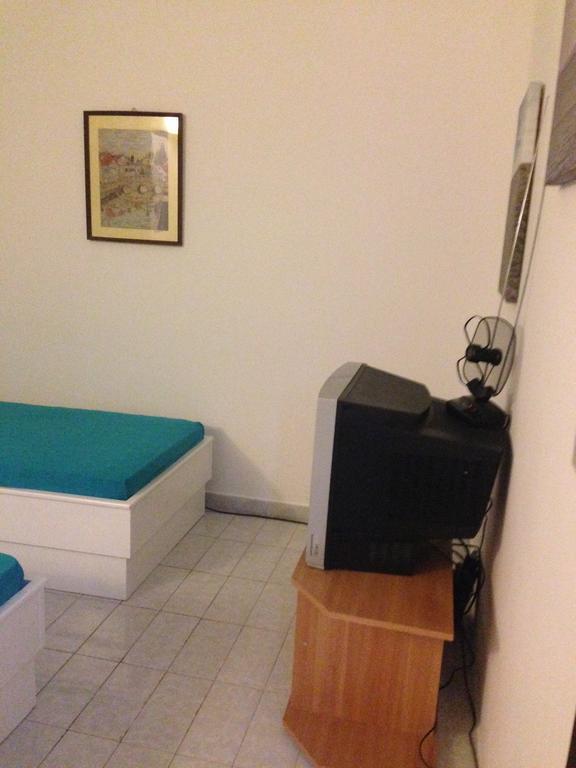 Guest House Alek วรอสกา ห้อง รูปภาพ